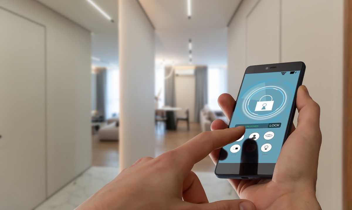 Domotica per anziani: tecnologia che migliora la vita quotidiana