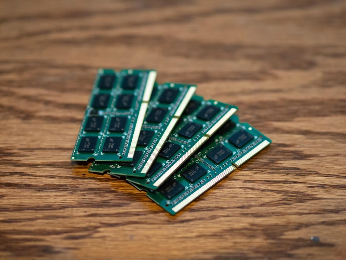 Crisi DDR5 in Europa: prezzi troppo alti per aggiornare i PC Crisi DDR5 in Europa: prezzi troppo alti per aggiornare i PC