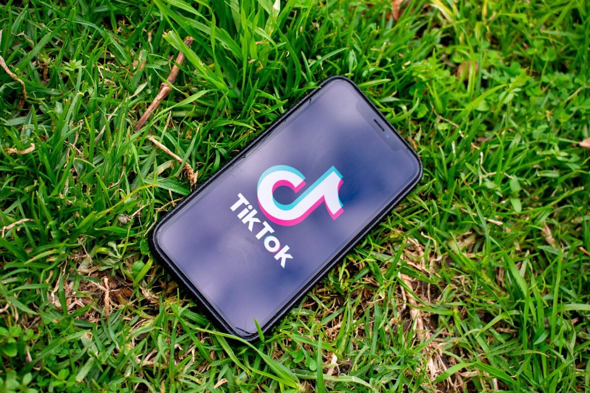 Scopri musica su TikTok e salvala su Apple Music Scopri musica su TikTok e salvala su Apple Music