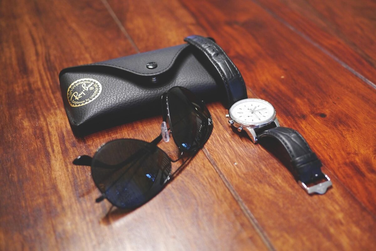 Meta AI nei Ray-Ban: occhiali intelligenti e multimodali Meta AI nei Ray-Ban: occhiali intelligenti e multimodali
