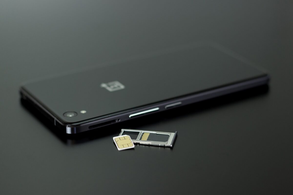 OnePlus cambia rotta: stop ai nuovi smartphone in Europa, ma assistenza e aggiornamenti restano attivi OnePlus cambia rotta: stop ai nuovi smartphone in Europa, ma assistenza e aggiornamenti restano attivi