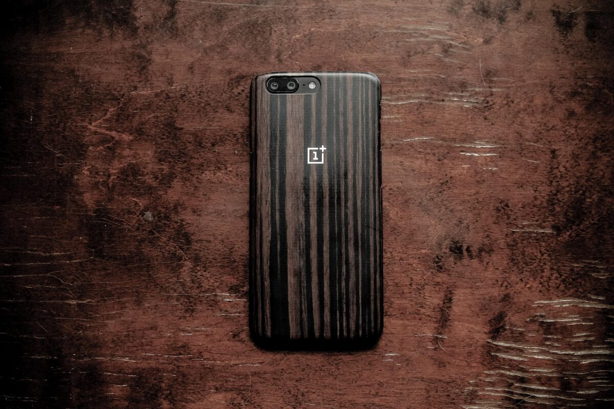 OnePlus cambia rotta: stop ai nuovi smartphone in Europa, ma assistenza e aggiornamenti restano attivi OnePlus cambia rotta: stop ai nuovi smartphone in Europa, ma assistenza e aggiornamenti restano attivi