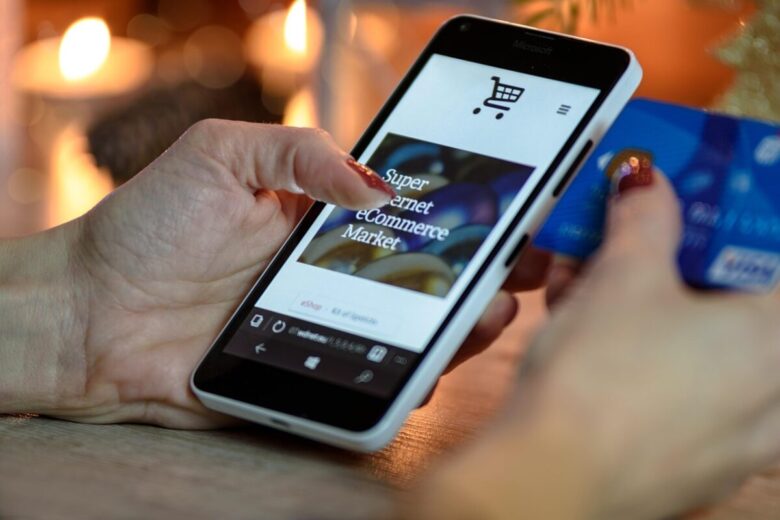 Rivoluzione e-commerce: guida allo shopping con l’AI