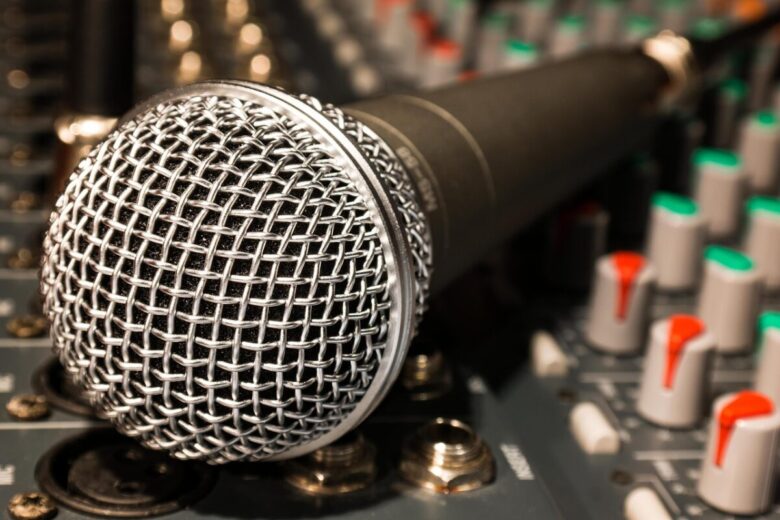 Musica AI e Watermark: Regole per le Imprese