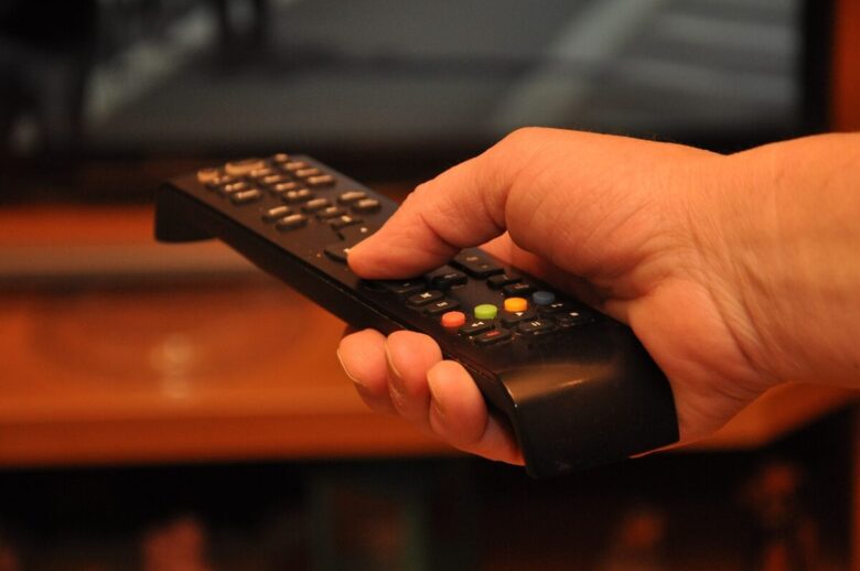 Amazon Fire TV Stick 4K si rinnova: design più sottile, nuovo software Vega e prezzo lancio aggressivo